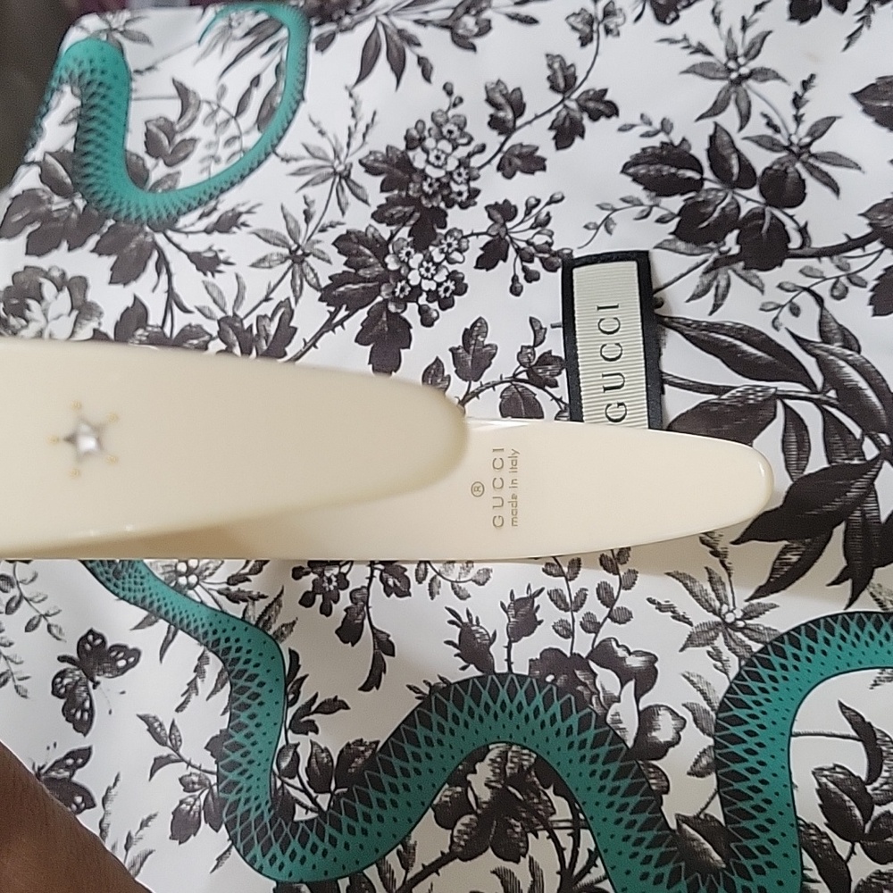 GUCCI BEIGE CRYSTAL NWOT EMBELLISHED HEADBAND - Picture 8 of 9
